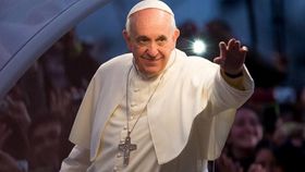 VIDEO Papa Francisc a cucerit inimile multor oameni. Aceștia au avut puterea să spere din nou